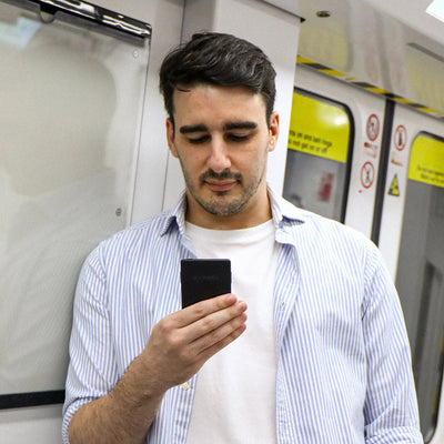 XTEINK X3 — 3.7" Pocket E-Ink Mini eReader, 58 g