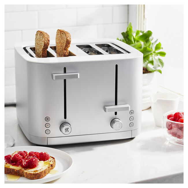Zwilling Enfinigy Toaster – 4 Long Slices – Modern Design and High Precision (Open Box)