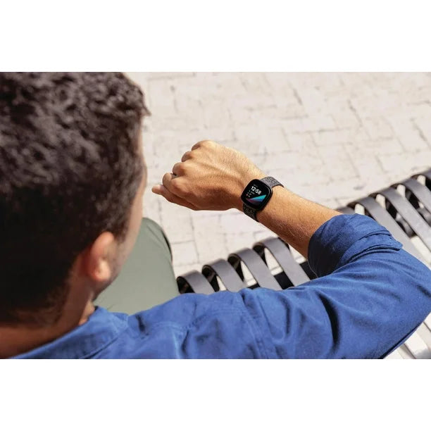 Montre Connectée Fitbit Versa 3 (3e Génération)  (Renouvelé)